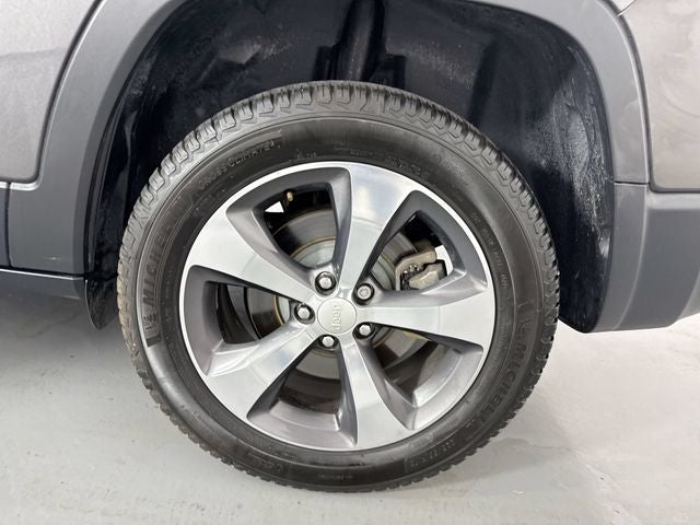 2019 Jeep Cherokee Limited 3.2L V6