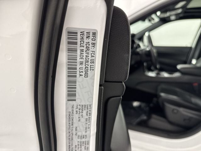 2020 Jeep Grand Cherokee Altitude