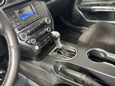 2015 Ford Mustang V6