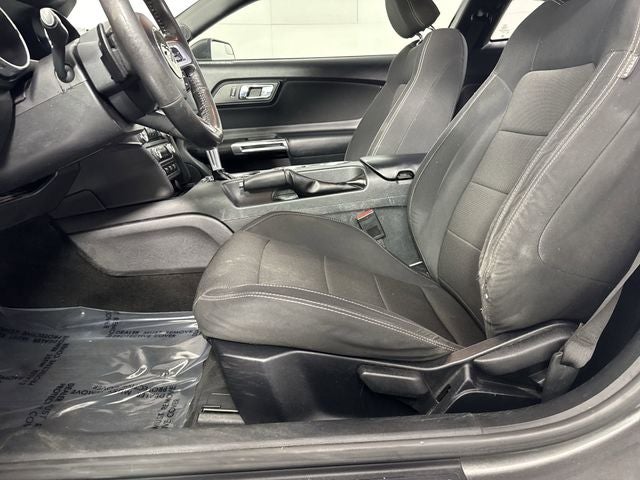 2015 Ford Mustang V6