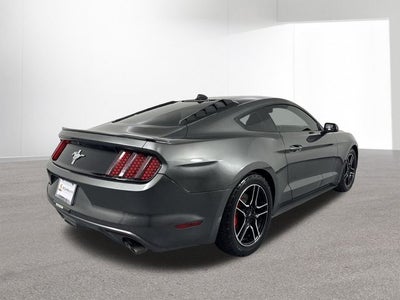 2015 Ford Mustang V6