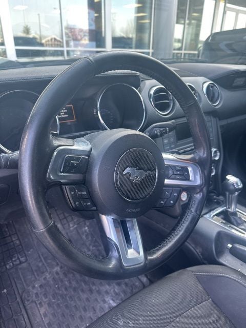 2015 Ford Mustang V6