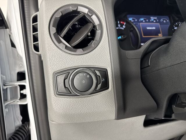 2026 Ford E-350SD Base Cutaway