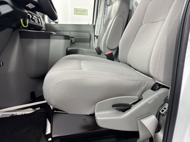 2026 Ford E-350SD Base Cutaway