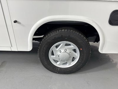 2026 Ford E-350SD Base Cutaway