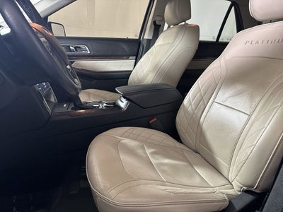 2017 Ford Explorer Platinum