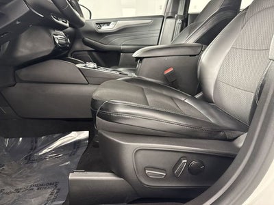 2023 Ford Escape Plug-In Hybrid Base