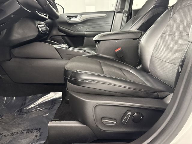 2023 Ford Escape Plug-In Hybrid Base