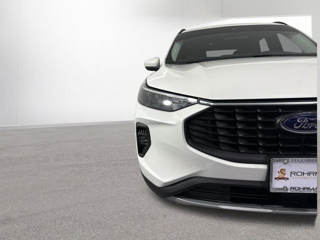 2023 Ford Escape Plug-In Hybrid Base