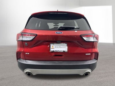 2020 Ford Escape SE