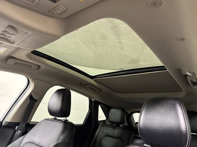 2020 Ford Escape Titanium Hybrid