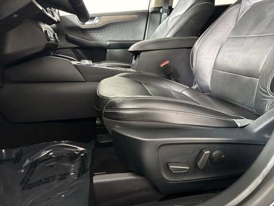 2020 Ford Escape Titanium Hybrid