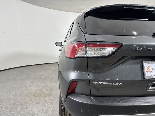 2020 Ford Escape Titanium Hybrid