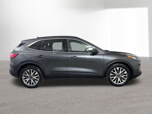 2020 Ford Escape Titanium Hybrid