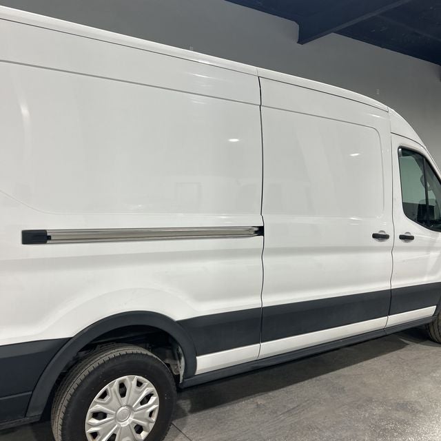 2022 Ford E-Transit-350 Base