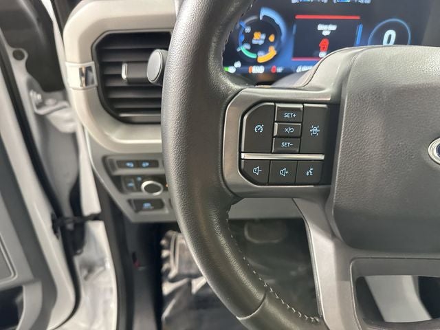 2022 Ford F-150 Lightning XLT