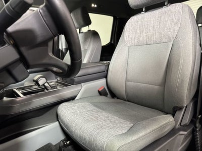 2022 Ford F-150 Lightning XLT