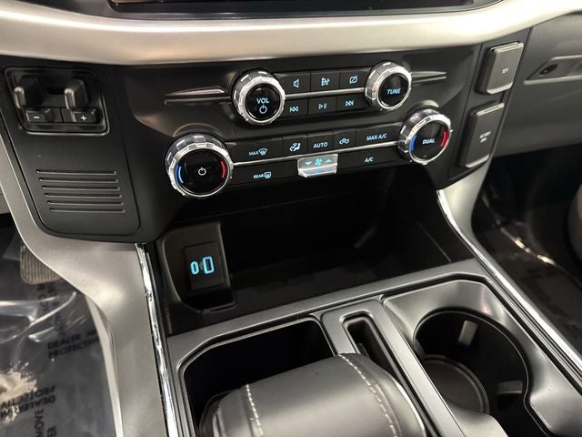 2022 Ford F-150 Lightning XLT