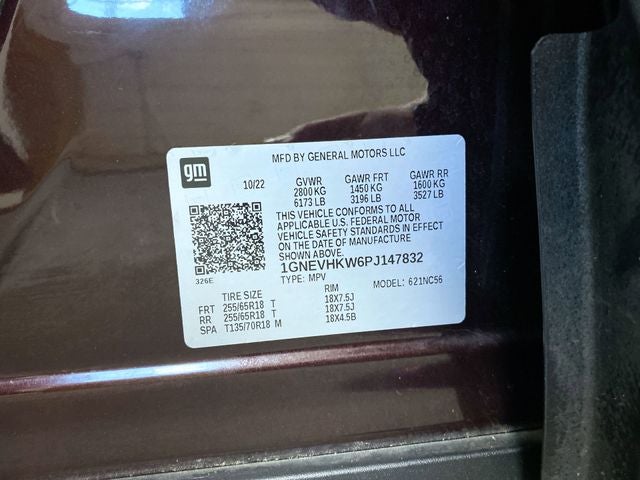 2023 Chevrolet Traverse LT Leather