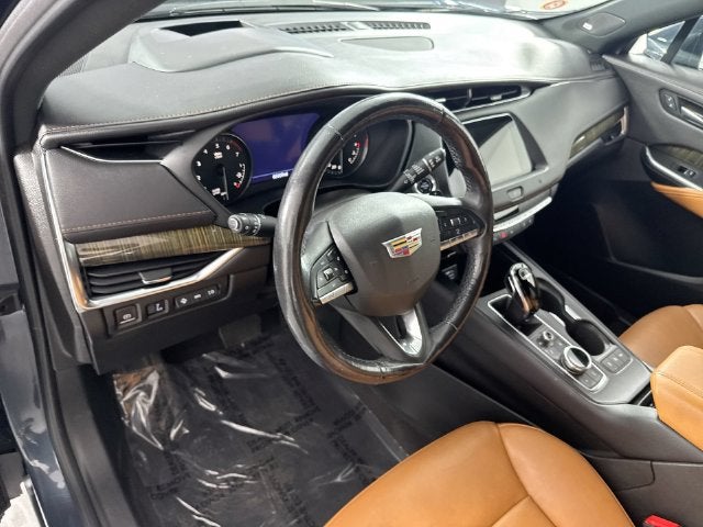 2020 Cadillac XT4 Premium Luxury