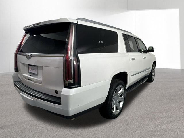 2019 Cadillac Escalade ESV Luxury