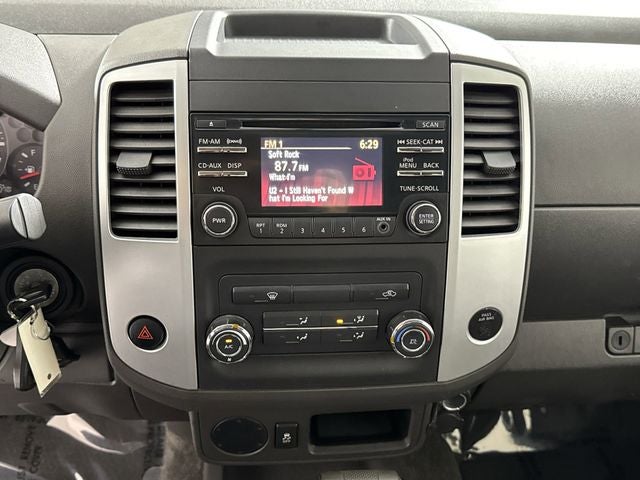 2014 Nissan Frontier SV I4