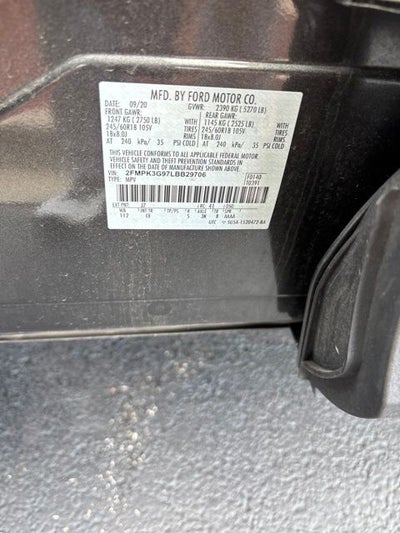 2020 Ford Edge SE