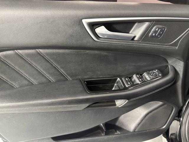 2016 Ford Edge Sport