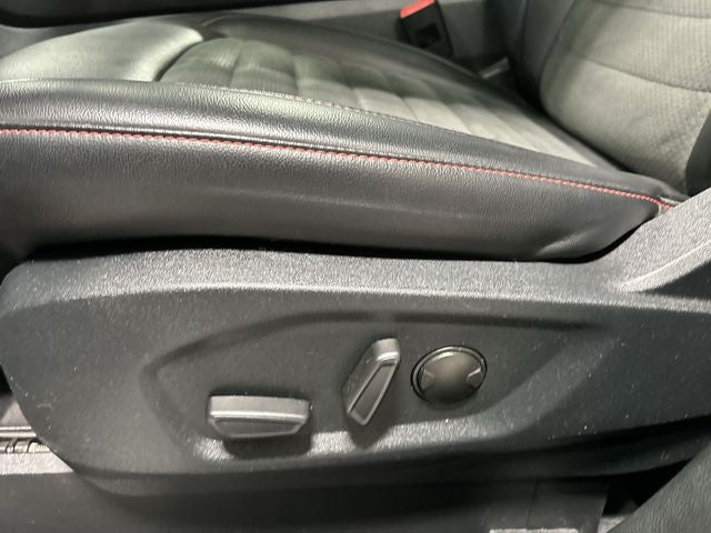 2021 Ford Edge ST Line