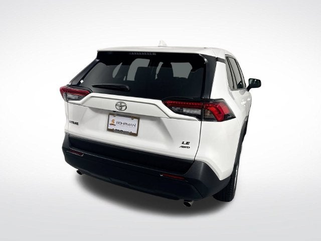 2025 Toyota RAV4 LE