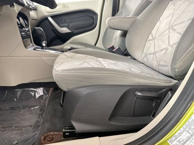 2013 Ford Fiesta SE