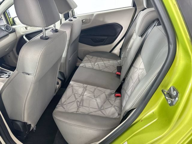 2013 Ford Fiesta SE