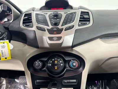 2013 Ford Fiesta SE