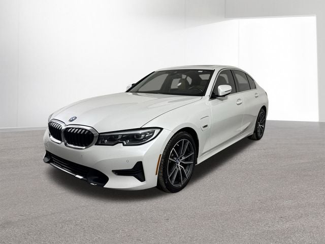 2022 BMW 3 Series 330e iPerformance