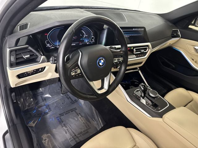 2022 BMW 3 Series 330e iPerformance