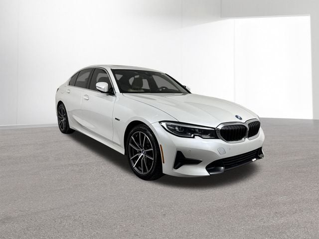 2022 BMW 3 Series 330e iPerformance