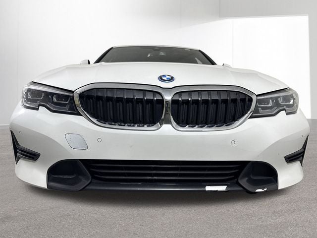 2022 BMW 3 Series 330e iPerformance