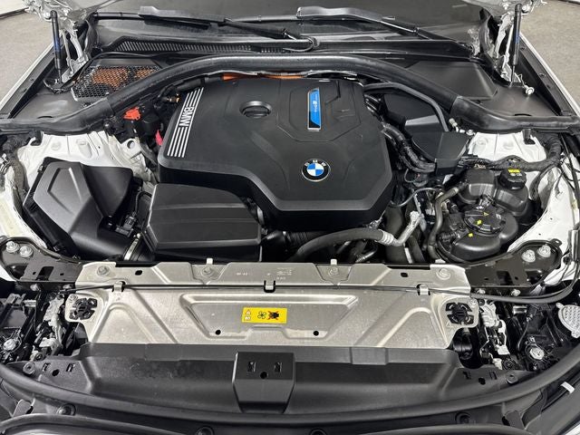 2022 BMW 3 Series 330e iPerformance