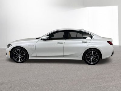2022 BMW 3 Series 330e iPerformance
