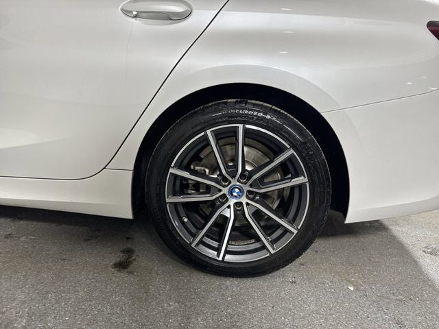 2022 BMW 3 Series 330e iPerformance