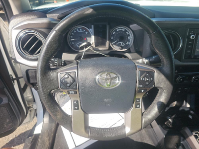 2018 Toyota Tacoma SR5 V6