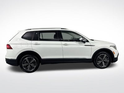 2024 Volkswagen Tiguan 2.0T Wolfsburg Edition