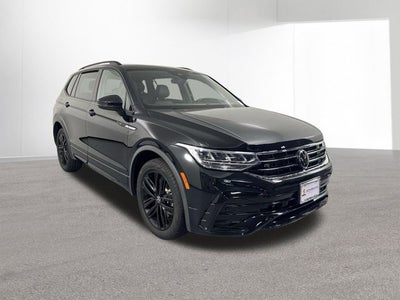 2022 Volkswagen Tiguan 2.0T SE R-Line Black