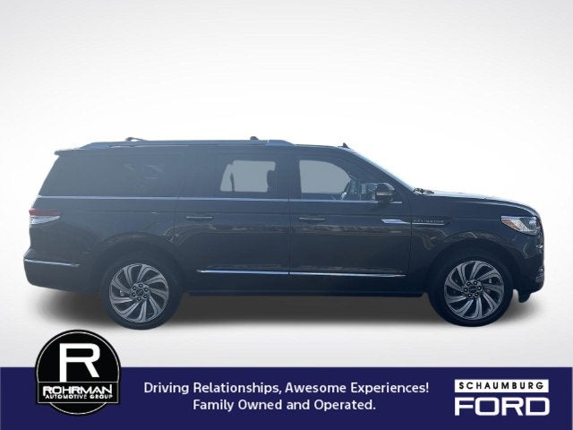 2023 Lincoln Navigator L Reserve