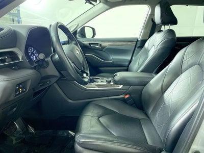 2021 Toyota Highlander Platinum
