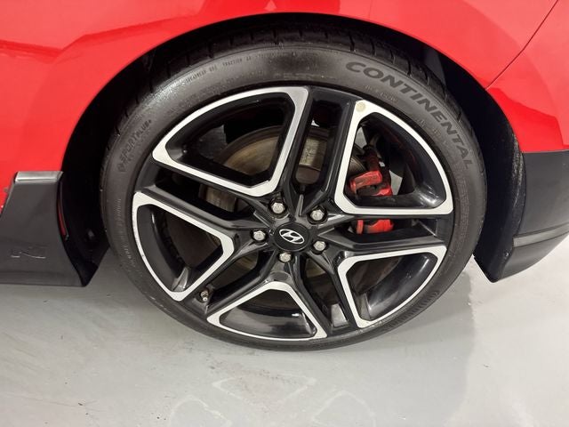 2022 Hyundai Veloster N Base