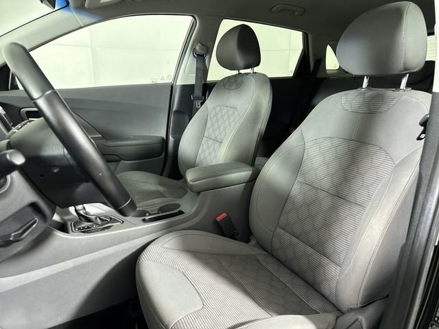 2017 Kia Niro LX