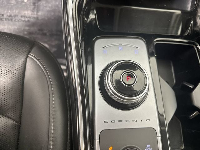 2022 Kia Sorento Plug-In Hybrid SX
