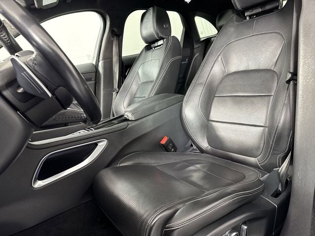 2019 Jaguar F-PACE S