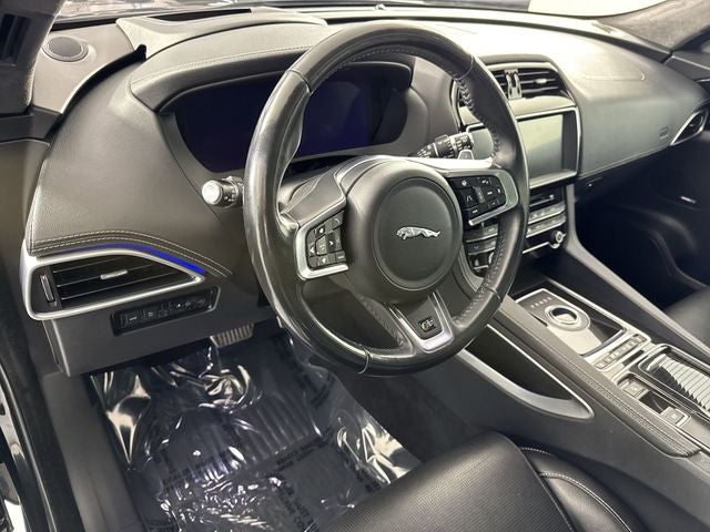 2019 Jaguar F-PACE S